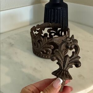 GG COLLECTION Ornate Brown Metal Decor Set